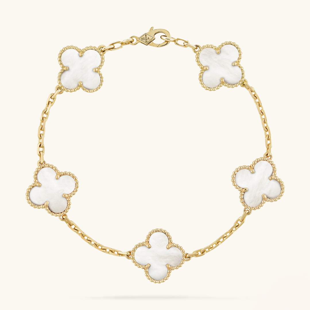 CLOVER | White Bracelet