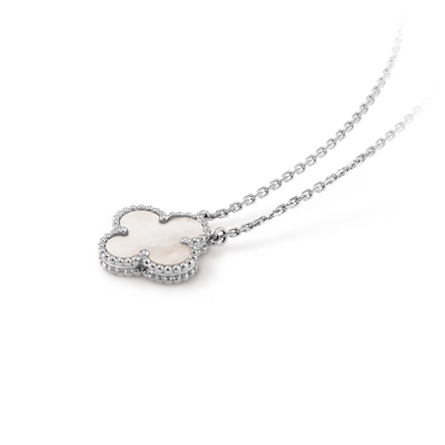 CLOVER | White/Silver Necklace