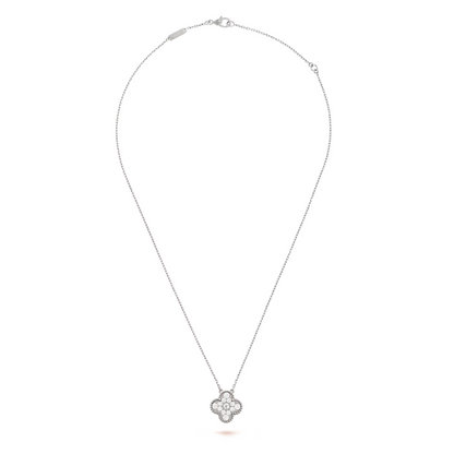 CLOVER | White/Silver Necklace