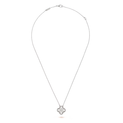 CLOVER | White/Silver Necklace