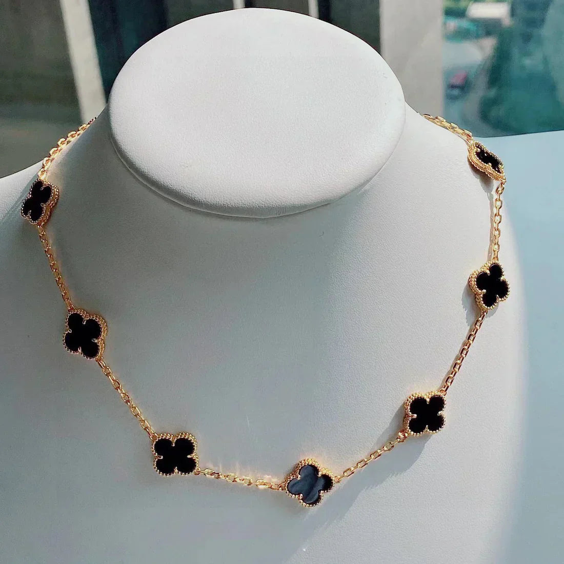 CLOVER | 10 Motive Black Necklace