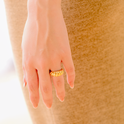 Amaia Gold Croissant Ring