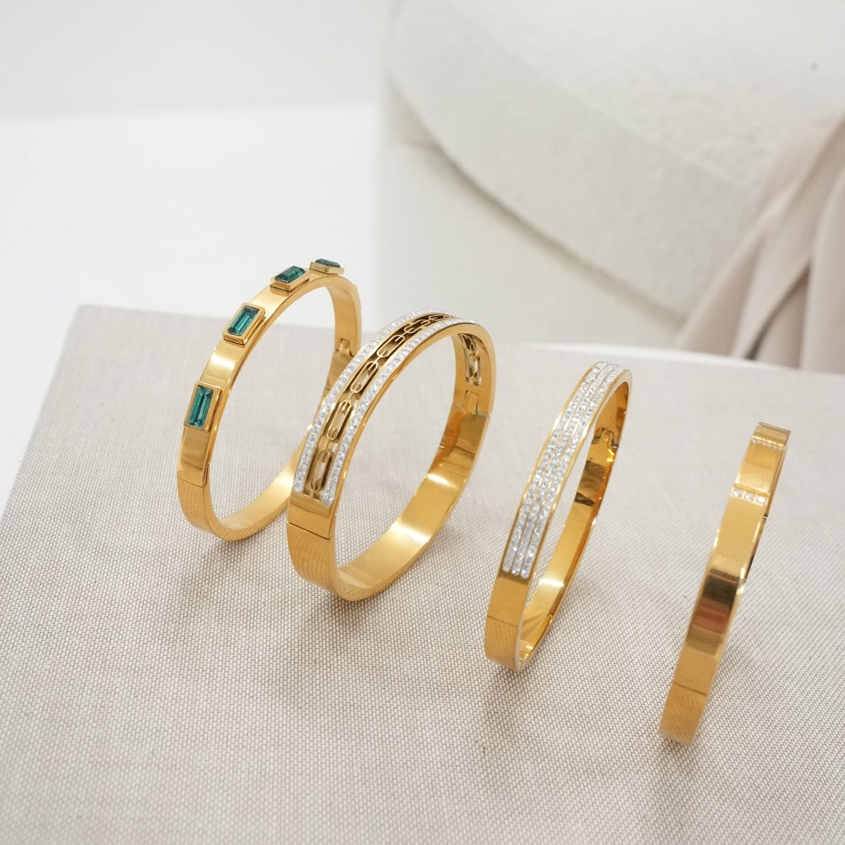 Luxe Stone Bangle Bracelet - Gold