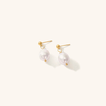 Gloria Freshwater Pearl Earrings