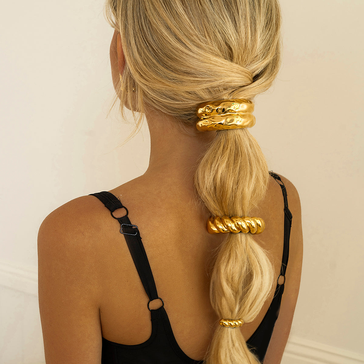 Twist Pony Cuff