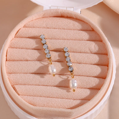 Aurelia Pearl Earrings