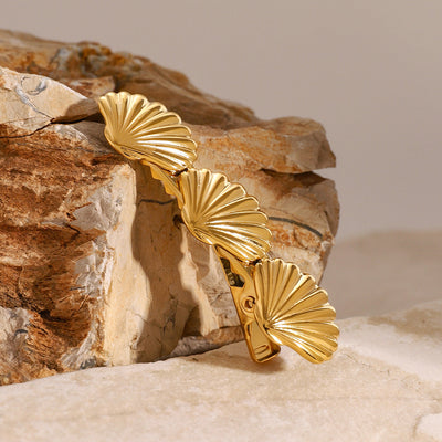 Seashell Serenity Gold Hair Clip