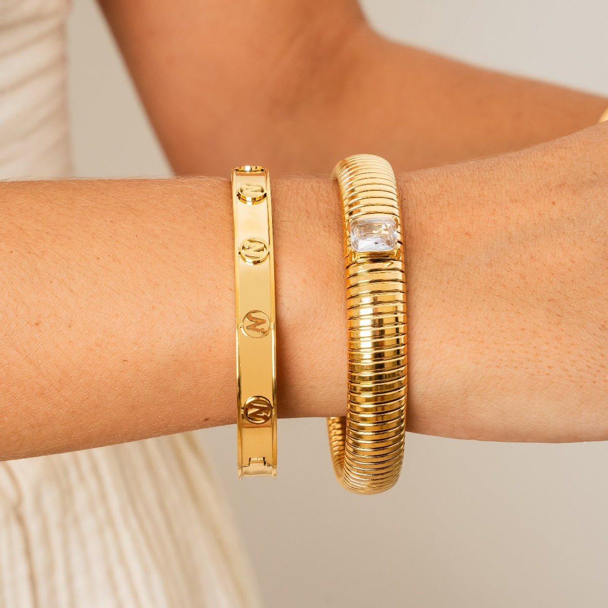 Chunky Stone Bangle - Gold