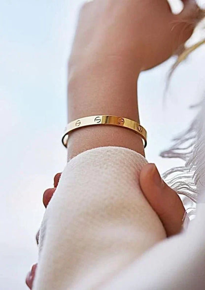 ETERNITY | Gold Bracelet